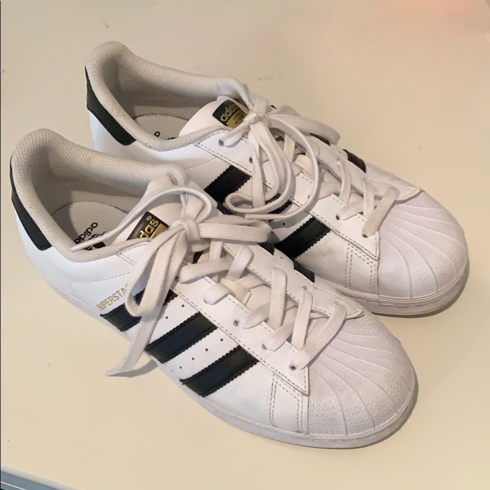 Adidas Super Star Tennis Shoes